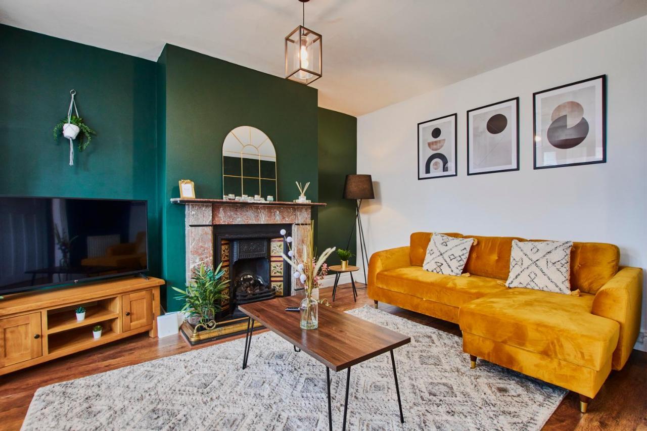 Stylish 2 Bedroom Flat - Close To Newcastle City Centre 게이츠헤드 외부 사진