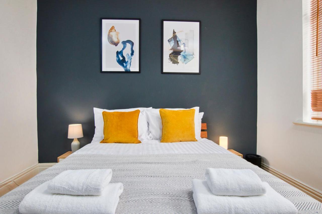 Stylish 2 Bedroom Flat - Close To Newcastle City Centre 게이츠헤드 외부 사진