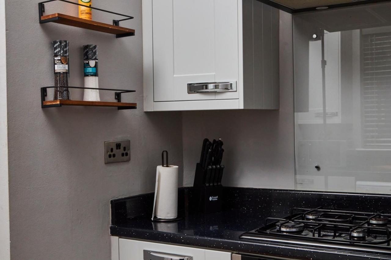 Stylish 2 Bedroom Flat - Close To Newcastle City Centre 게이츠헤드 외부 사진