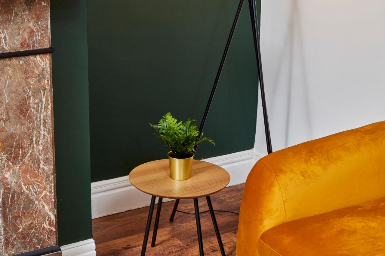 Stylish 2 Bedroom Flat - Close To Newcastle City Centre 게이츠헤드 외부 사진